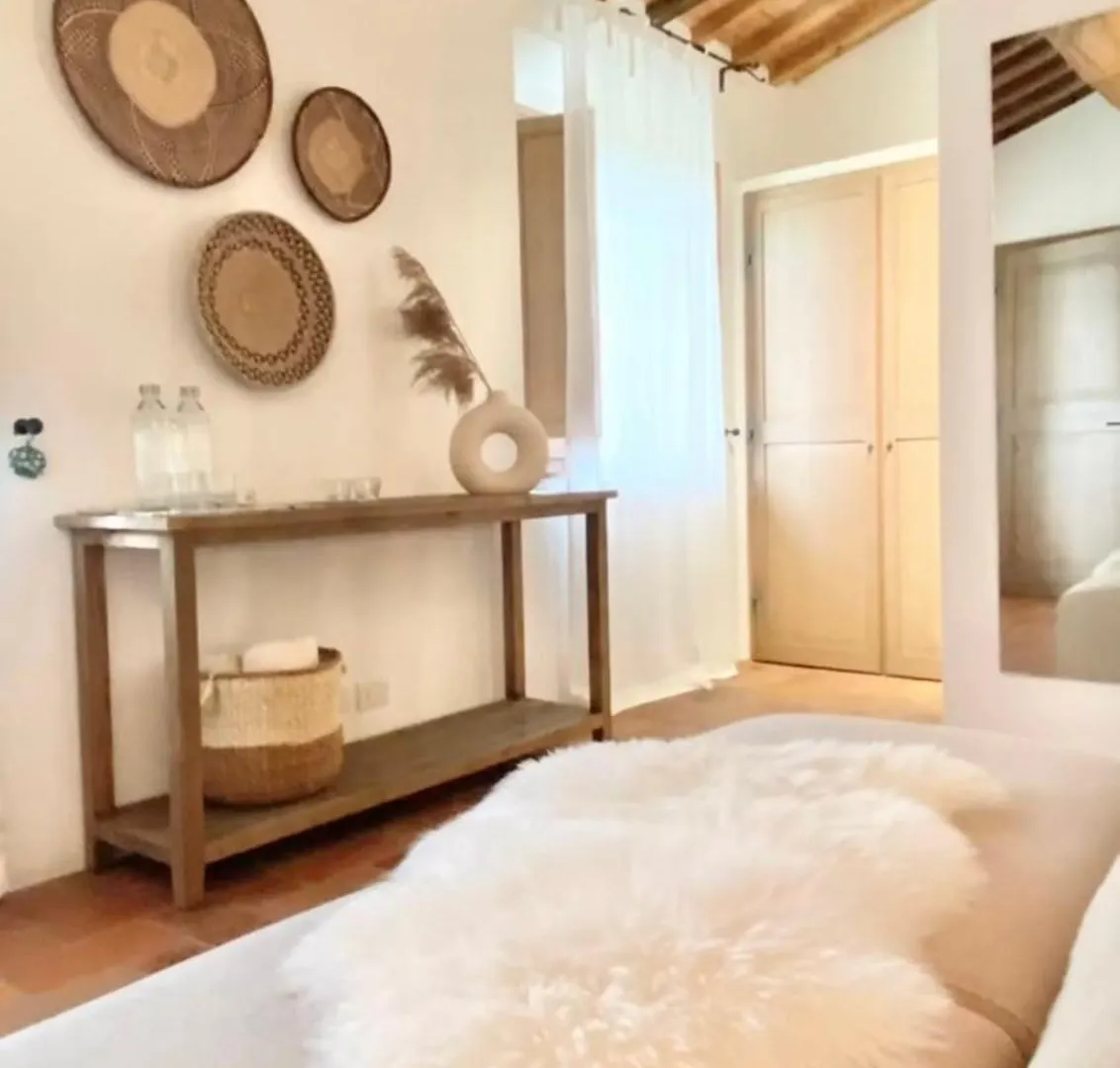 Montefollonico Abbadia Wine Relais Bed & Breakfast