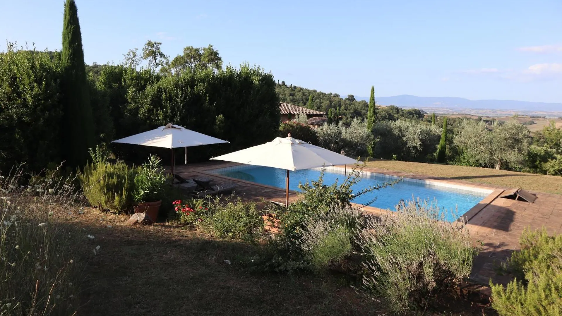 Montefollonico Abbadia Wine Relais Bed & Breakfast